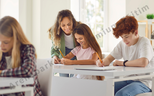 İngilizce Özel Ders Konularıyla Sınavlara Hazırlık Artık Daha Planlı
