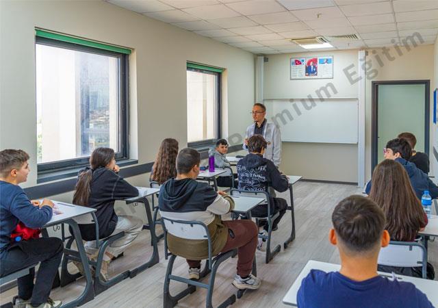 YKS Koçluk Desteği ile Hedefinize Kararlı Adımlarla İlerleyin